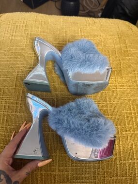 Circus by Sam Edelman Metallic Silver Platform Mules with Light Blue Faux Fur